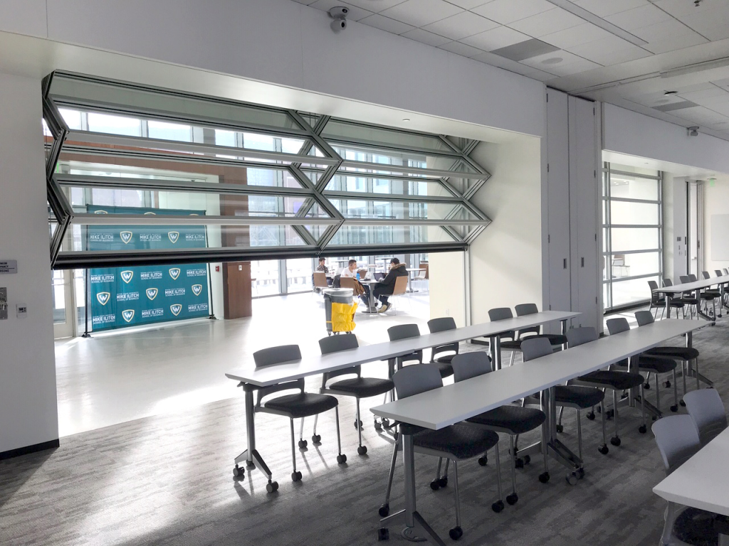 Elevating Educational Spaces with Vertical Retractable Partitions